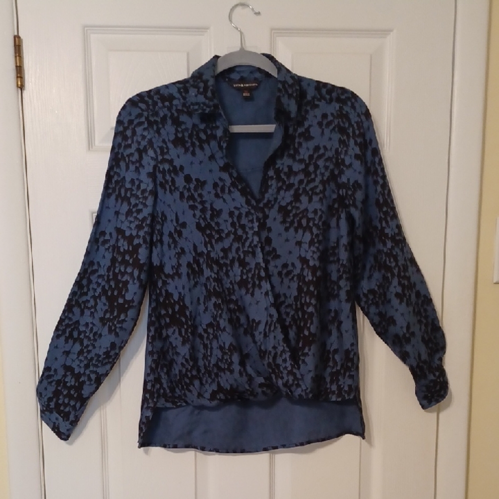 Rock & Republic, Sz XS, Blue & Black Patterned, High, Low Blouse